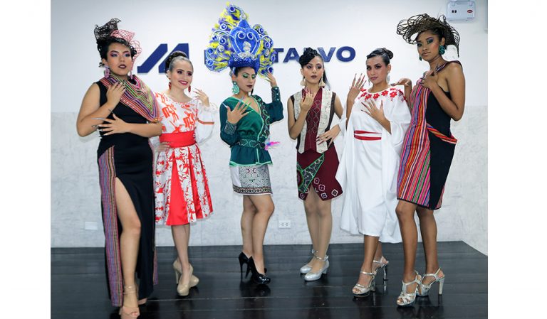 Celebremos Fiestas Patrias con moda de Identidad Peruana