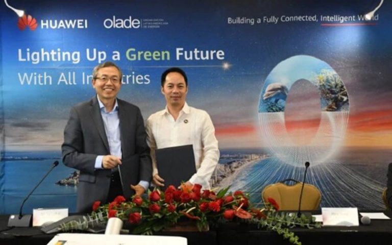 OLADE y Huawei Digital Power realizaron “Foro de Industrias Bajas en Carbono”, buscando un futuro verde para las industrias en América