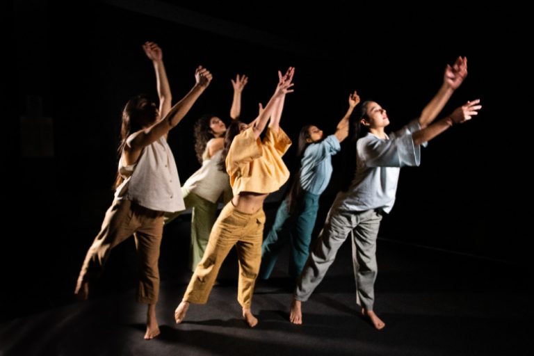 Compañia Danza PUCP presenta: Latencia