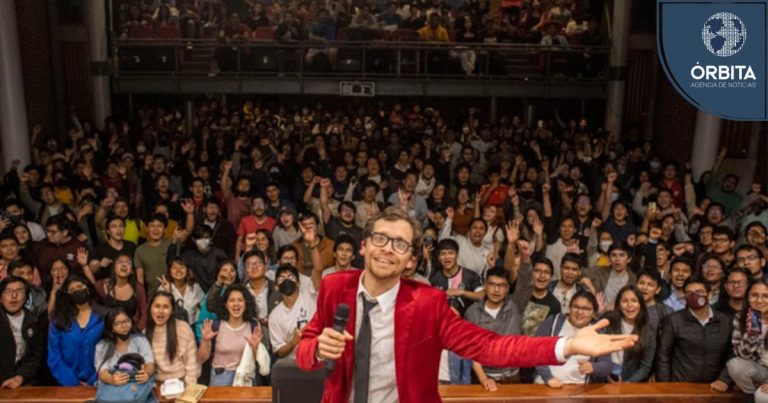 Henry Spencer presenta show de stand-up “mi nombre es Henry Spencer” por sus 16 años