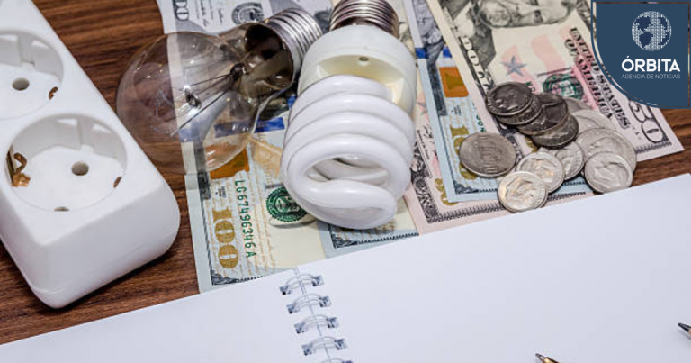 Seis consejos para ahorrar electricidad en verano