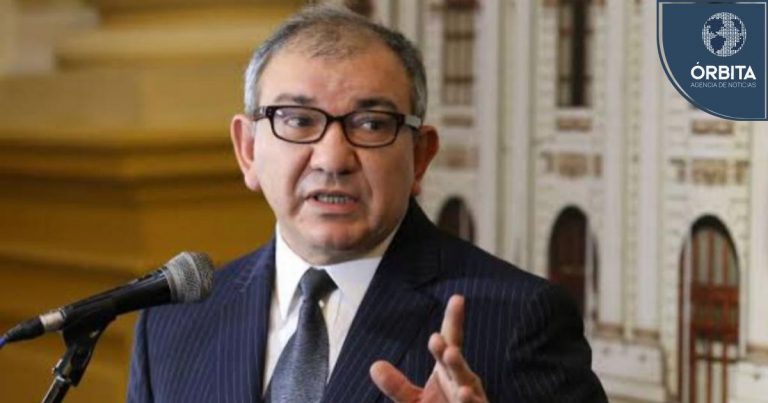 José Cevasco ve algo turbio y siniestro en moción de censura a ministro de Energía
