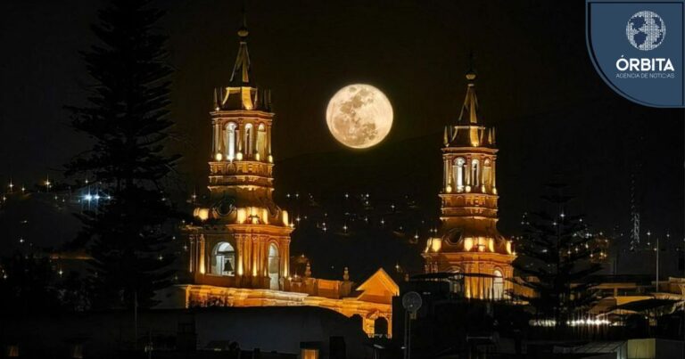 Increíbles tomas de las 4 superlunas del 2023 capturadas con un smartphone