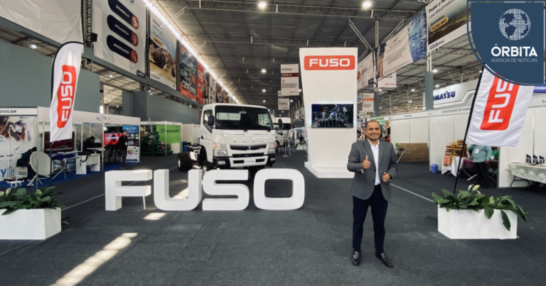FUSO lució sus Canter Doble Cabina y Canter 4×4 en el Perú Cargo Week y Expo Proveedores 2024