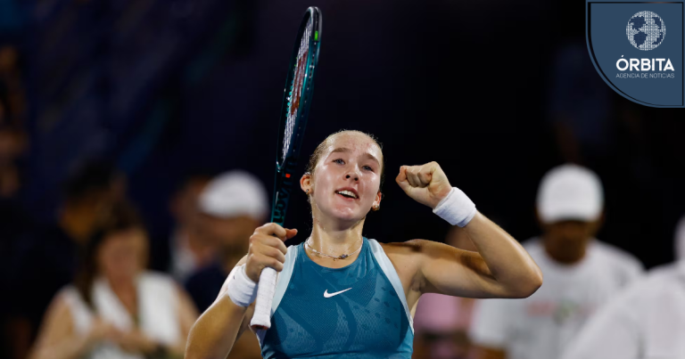 Mirra Andreeva hace historia en Dubái y entra en el Top-10 con solo 17 años