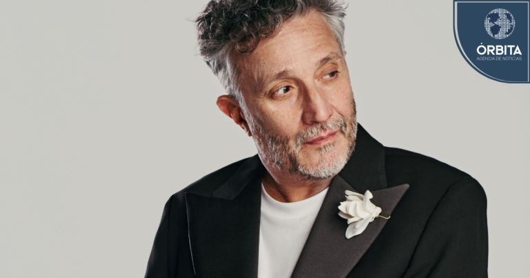 Fito Paez presenta «Superextraño», el nuevo adelanto de su álbum «Novela»
