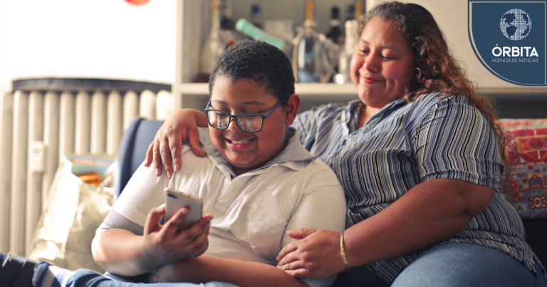 Qué características debe tener el celular ideal según cada estilo de mamá