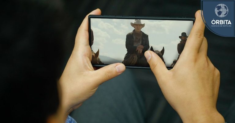 OSIPTEL: ven a la FIL y conoce cómo hacer una maratón de tu serie favorita sin problemas de internet