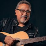 Renan Carias recibe Latin Legacy Artist Award en el marco de los Dove Awards
