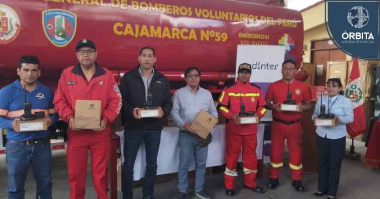 Redinter realiza donación a los bomberos para fortalecer respuesta ante incendios forestales en Cajamarca