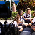 Este 15 de enero llega a los cines “De vuelta a los 80”, una comedia ochentera que celebra los recuerdos inolvidables