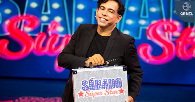 Ernesto Pimentel vuelve a la conducción con ‘Sábado Súper Star’
