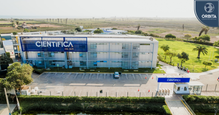 Universidad Científica del Sur lanza la primera competencia nacional de prompting con inteligencia artificial