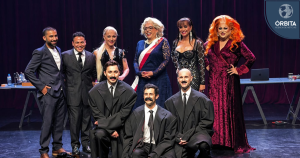 La plaza trasnoche: un nuevo ritual nocturno que mezcla teatro, encuentro y fiesta