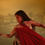 Descubre “Manchapecho”, una reflexión artística sobre la memoria, migración y el vínculo entre el cuerpo y la naturaleza