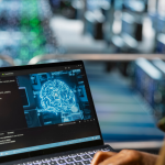 Fraude con inteligencia artificial: cómo las identidades sintéticas están redefiniendo la ciberseguridad